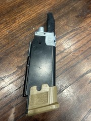 SIG SAUER M17 Airgun Magazine .177 Cal 20 Rounds, Tan