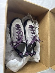 Evolv Elektra Lace Rock Climbing Shoes Womens US 7 EU 37.5 – Worn Once