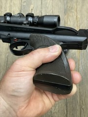 Daisy Avanti Triumph 747 .177 Air Pistol With BSA 2×20 Pistol Scope and Case