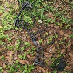 Archery 19-70lbs 320fps Adult Compound Bow Kit RH for Compound Hunting Shooting