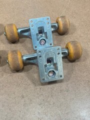 2 sets Vintage Used Skateboard Trucks 1990s ~ GRIND KING & SICK AIR