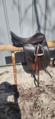 Dressage Saddle 17inch