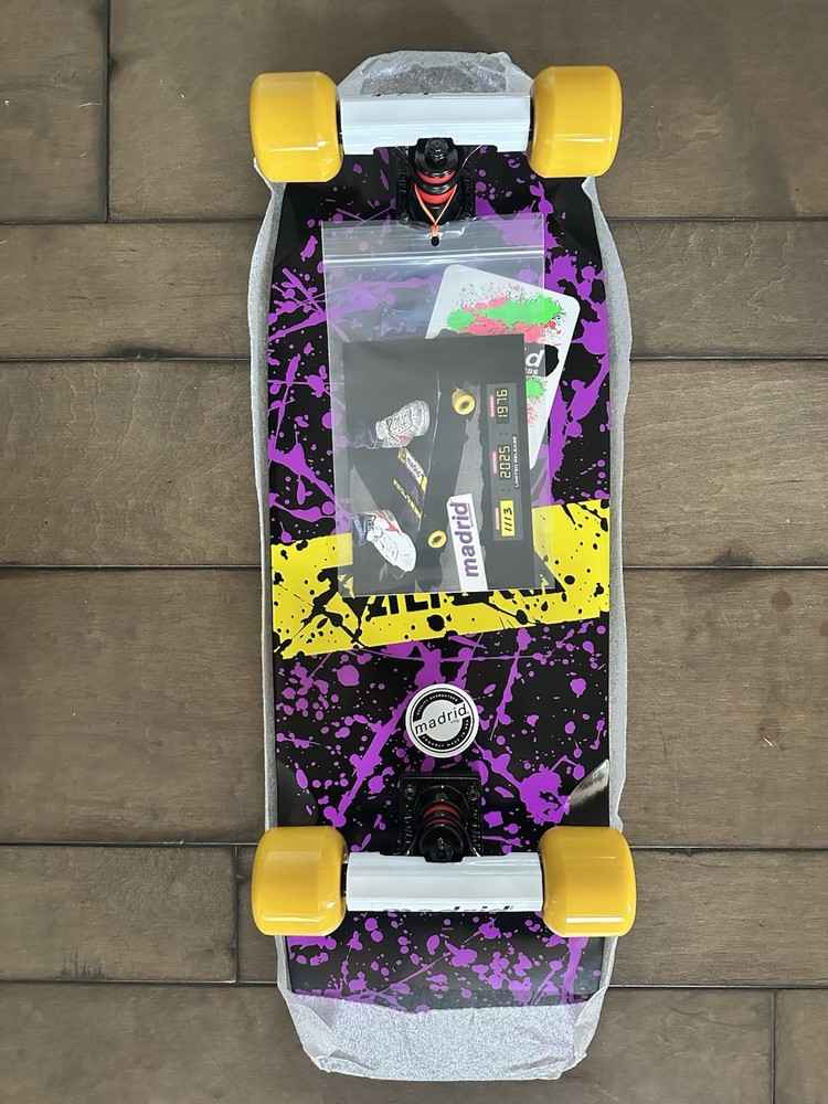 MADRID BACK TO THE FUTURE VALTERRA 40TH ANNIVERSARY COMPLETE SKATEBOARD NEW 1113