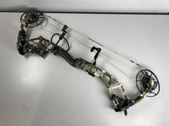 Bear Archery Right-Handed 55-70 Draw Weight Redeem Compound Bow – Emerge 2.0