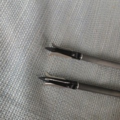 Wolverine Hunter Arrows 2pc 55-70 Carbon 29.5 in Grim Reaper Razortips (used)