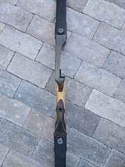 Fleetwood 40lb 62in Recurve Bow. Right Hand. No String