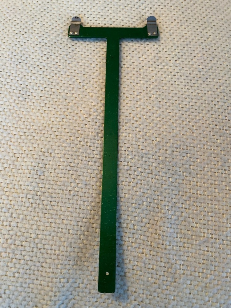 The Game Tracker Bow T Scale