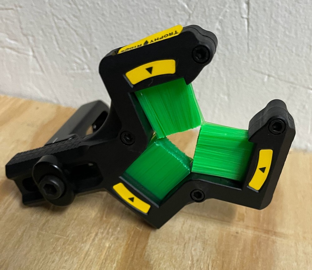 WHISKER BISCUIT V – Green- Hunting Corner Special