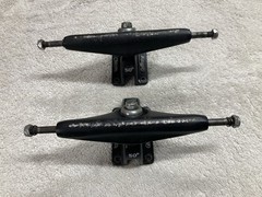 Gullwing Charger by Neil Carver LONGBOARD Skateboard REVERSE KINGPIN PAIR TRUCKS