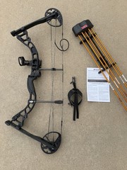 Diamond Archery Infinite Edge Bow for Youth Right-Hand, 23-110