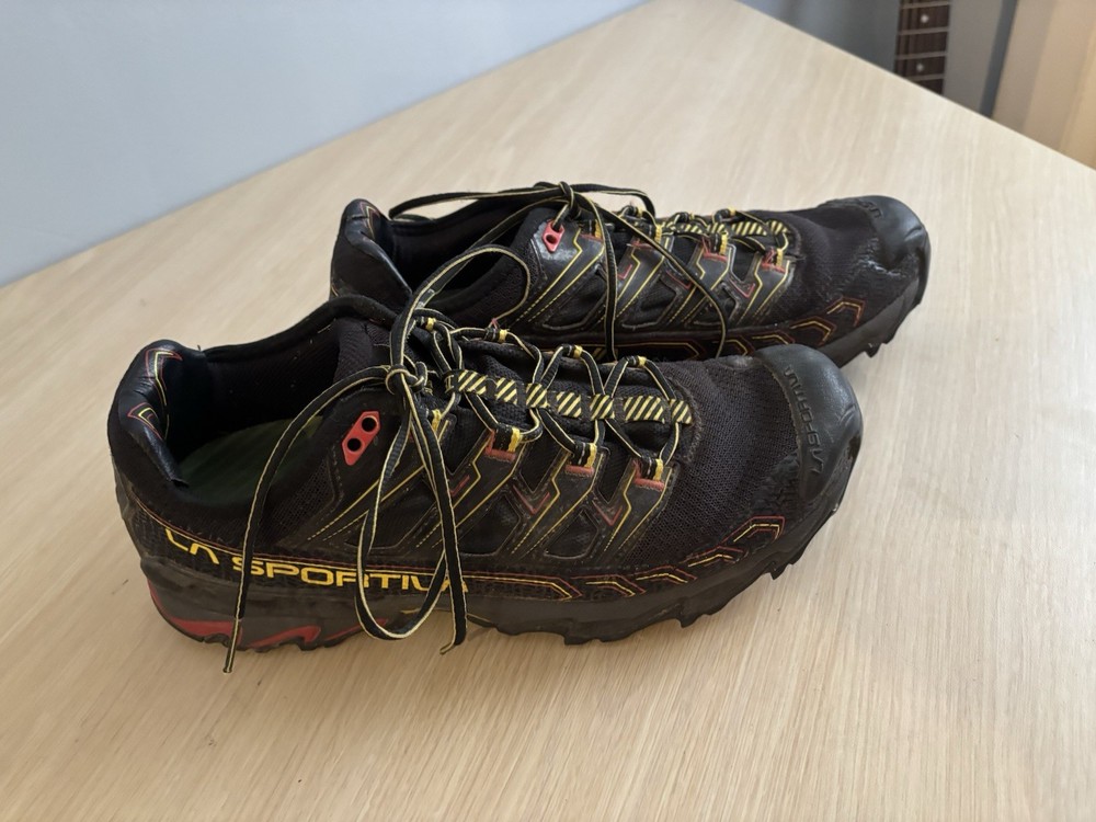 La Sportiva Ultra Raptor Trail Running Shoe Men Size 11 Black Yellow