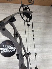 Used Hoyt RX-9 Right Handed 29″ 60-70# Tombstone