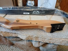 MARTIN ARCHERY 35lb «POPLAR» TAKE DOWN RECURVE BOW «NEVER USED» 66″ W/28″DRAW RH