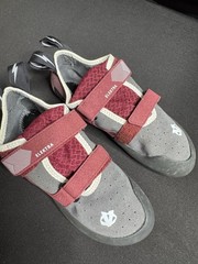 Evolv Elektra Climbing Shoe – Women’s