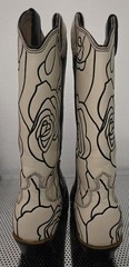 Women’s Western Boots Black & White Rose Embroidered US 6.5