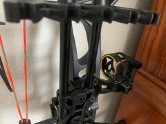 Bear Resurgance compound bow right hand 70# Seller Pays shipping