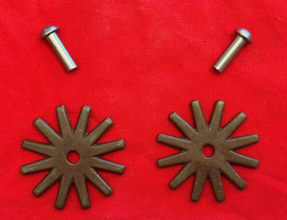 NEW/OLD STOCK 1 5/8″ 12-Point Pointed Tooth COWBOY VAQUERO SPUR ROWELS & PINS