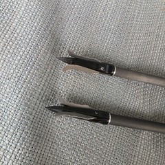 Wolverine Hunter Arrows 2pc 55-70 Carbon 29.5 in Grim Reaper Razortips (used)