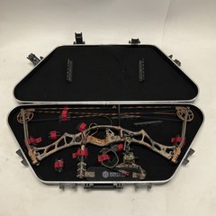 Hoyt Trykon XL (75th Anniversary) RH Camo Weight 60 lbs-70 lbs Freedom SKB Case