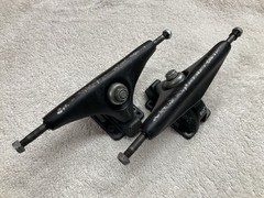 Gullwing Charger by Neil Carver LONGBOARD Skateboard REVERSE KINGPIN PAIR TRUCKS