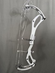 2025 PSE Mach 33 EC2 Right Hand 70-80LB Charcoal Carbon Bow New With Warranty