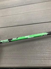 1 Dozen Greenacres Premium Spine Aligned Carbon Arrows by Victory w/Blazer Vanes