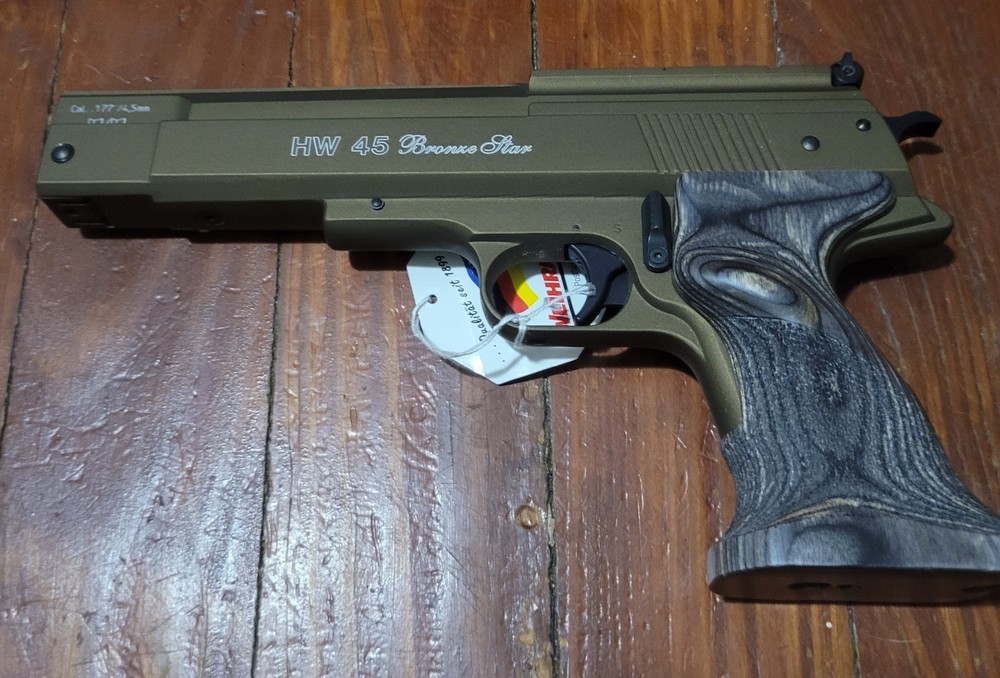 Weihrauch HW 45 Bronze Star .177 Cal Pneumatic Pellet Air Pistol