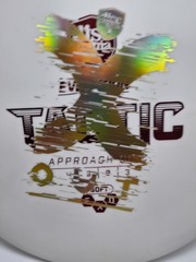 Discmania Tactic Exo Soft X-Out Stamp 175 Grams