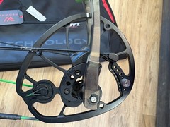 LH Hoyt Archery Carbon RX-1 REDWRX LOADED Bow 28-31” 60-70lb CASE/ARROWS