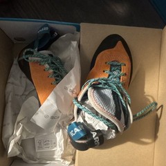 SCARPA Helix WMN Women’s Climbing Shoes Orange US 5 EU 37 Medium Width