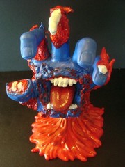 JIM PHILLIPS 1985 ART HAND Custom Kidrobot Santa Cruz Screaming Hand Figure
