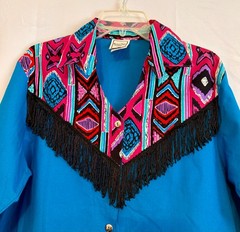 Women’s Vintage Western Plains Fringe Rodeo Shirt – Southwestern Pattern – Md
