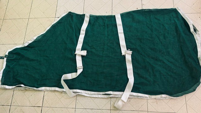 Scrim FLY SHEET 75″ Horse Green w/ White Trim *VGC* Light Mesh