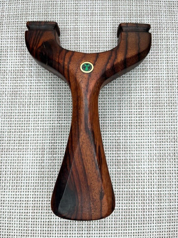 Custom Handmade. Hunting Slingshot. OTT. 90mm.