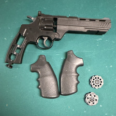 Crosman CR357 CO2 .177 Cal Air Pistol Revolver 435fps with extra clip