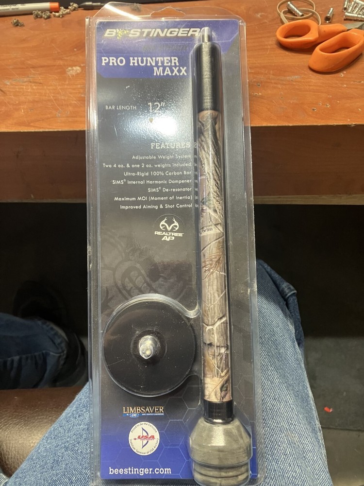 Bee Stinger Pro Hunter MAXX Stabilizer – 12″ – Realtree AP Camo
