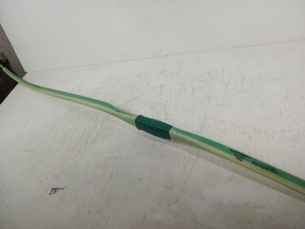 Ben Pearson Super Jet Recurve Bow Model #336 Green Fiberglass 30 lbs