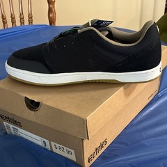 etnies Marana Black Low Top Skateboarding Shoes Men’s US 9 Medium (D)