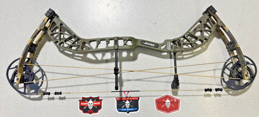BEAR WHITETAIL MAXX…RH…GREEN/CAMO
