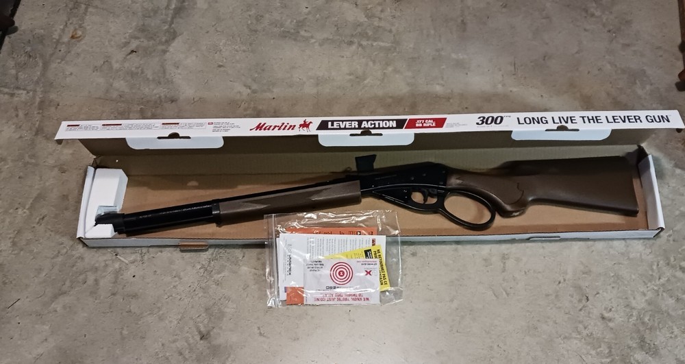 MARLIN Umarex Lever Action .177 cal BB Gun, air rifle, RED RYDER style