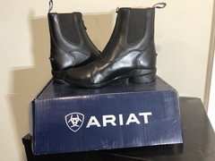Ariat Heritage IV Paddock Boot Size 6 Women’s