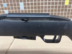 CROSMAN PELLET GUN (R7B008167)
