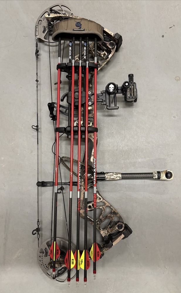 Bear Legend Series Redemption EKO Compound Bow RH DL 29 DW 70 SL 62