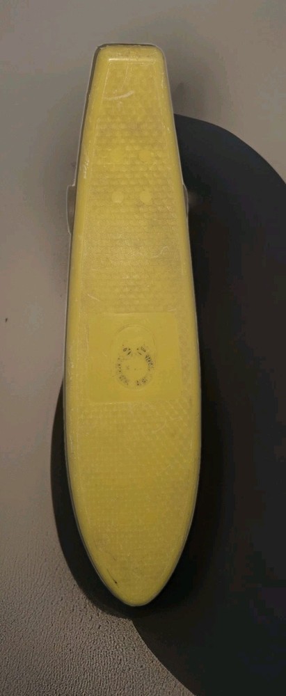 Roller Derby Skateboard 77K Deck Factory Wheels & Trucks Yellow 23 In.
