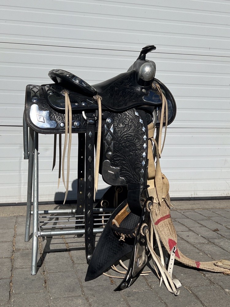 SIMCO Parade 15” Western Saddle