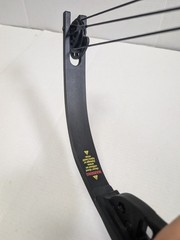 Barnett Tomcat Compound Bow Black Hunting Bow With Allen Camouflage Case Sight