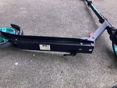 WAYPLUS Kick Scooter Foldable Teens Adults 240 LB Capacity Black Teal Used 8”