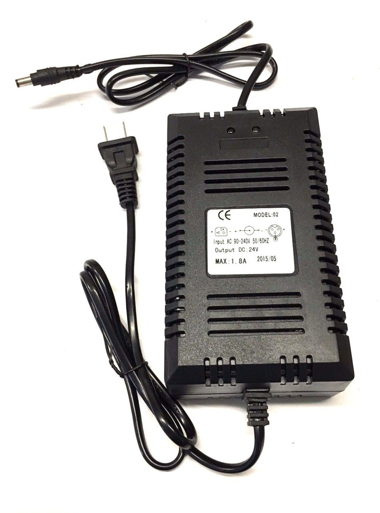 ENCHUFE COAXIAL PARA SCOOTER ELÉCTRICO CARGADOR STOCK DE 1,8 AMP Y 24 VOLTIOS