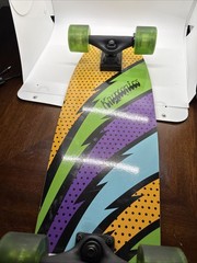 Kryptonics 30 Inch Self Powered LED Deck, NO Batteries Required
