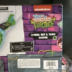 Nickelodeon TMNT Tales 3-Wheel Kick Scooter Tilt & Turn LED Wheels Green